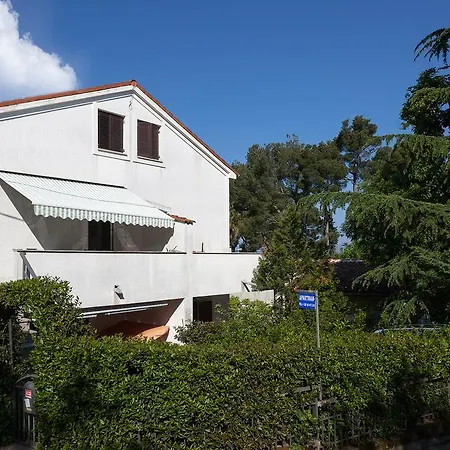 Apartment Pejnovic Malinska Exterior foto