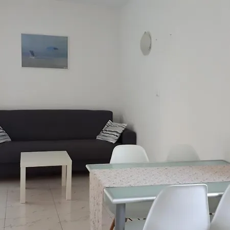 Apartment Pejnovic Malinska Exterior foto